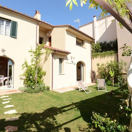Al Colle Di Lari Villa Exterior photo