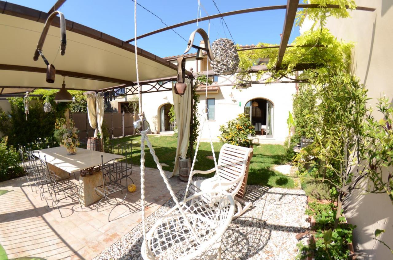 Al Colle Di Lari Villa Exterior photo