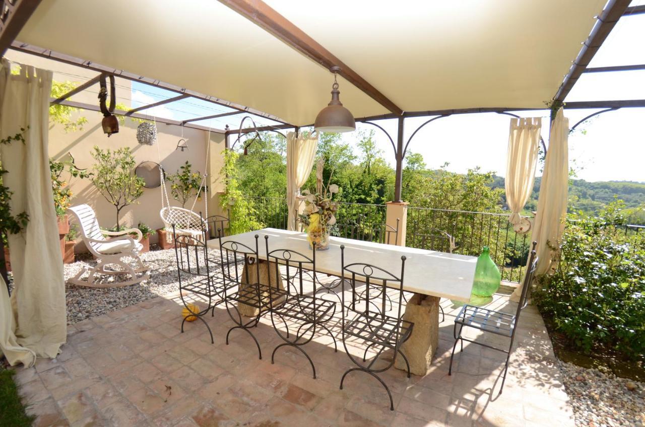 Al Colle Di Lari Villa Exterior photo